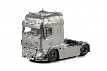 WSI Models 01-5049 ARMOR EXPRESS DAF XF SUPER SPACE CAB MY2017 4X2
