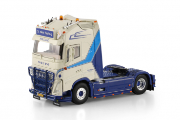 WSI Models 01-4786 H. den Hartog VOLVO FH5 GLOBETROTTER XL 4X2