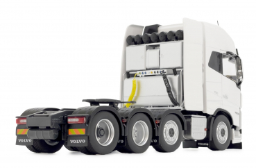 MarGe Models 2322-01 Volvo FH5 truck 8x4 weiß