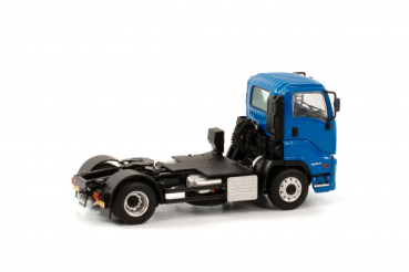 WSI Models 01-3970 ISUZU GIGA SHORT CAB 4X2 BLUE