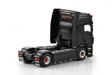 WSI Models 01-5220 SÉBASTIEN BOUTONNET SCANIA R HIGHLINE CR20H 4X2