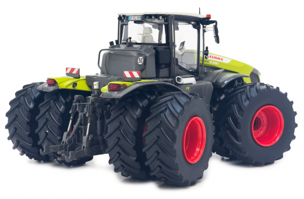 MarGe Models 2327 Claas Xerion 12.590 Trac mit Doppelreifen