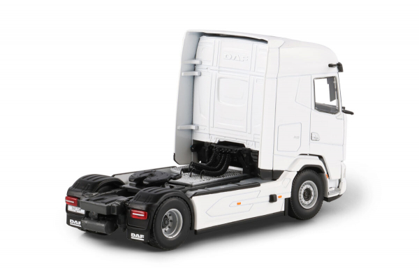 WSI Models 03-2065 WHITE LINE DAF XG MY25 4X2